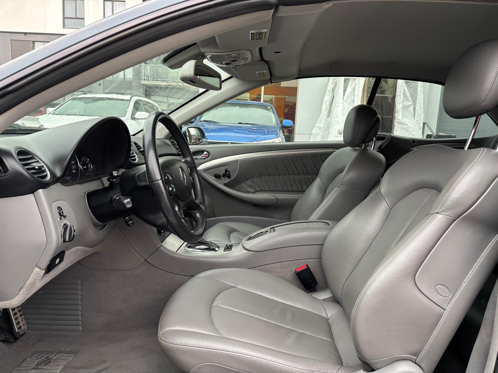 Mercedes-Benz CLK 350 2006 - Image 12