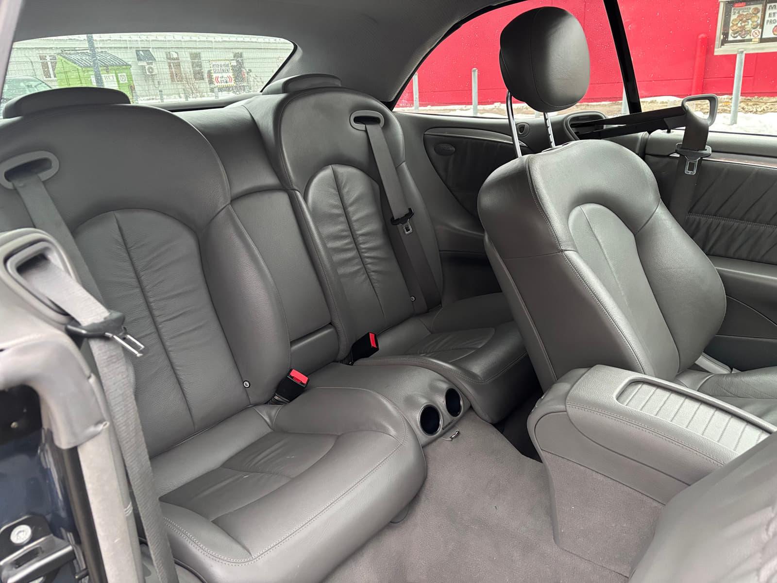 Mercedes-Benz CLK 350 2006 - Image 17