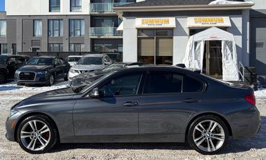 Bmw 330i 2018 - Thumbnail 3