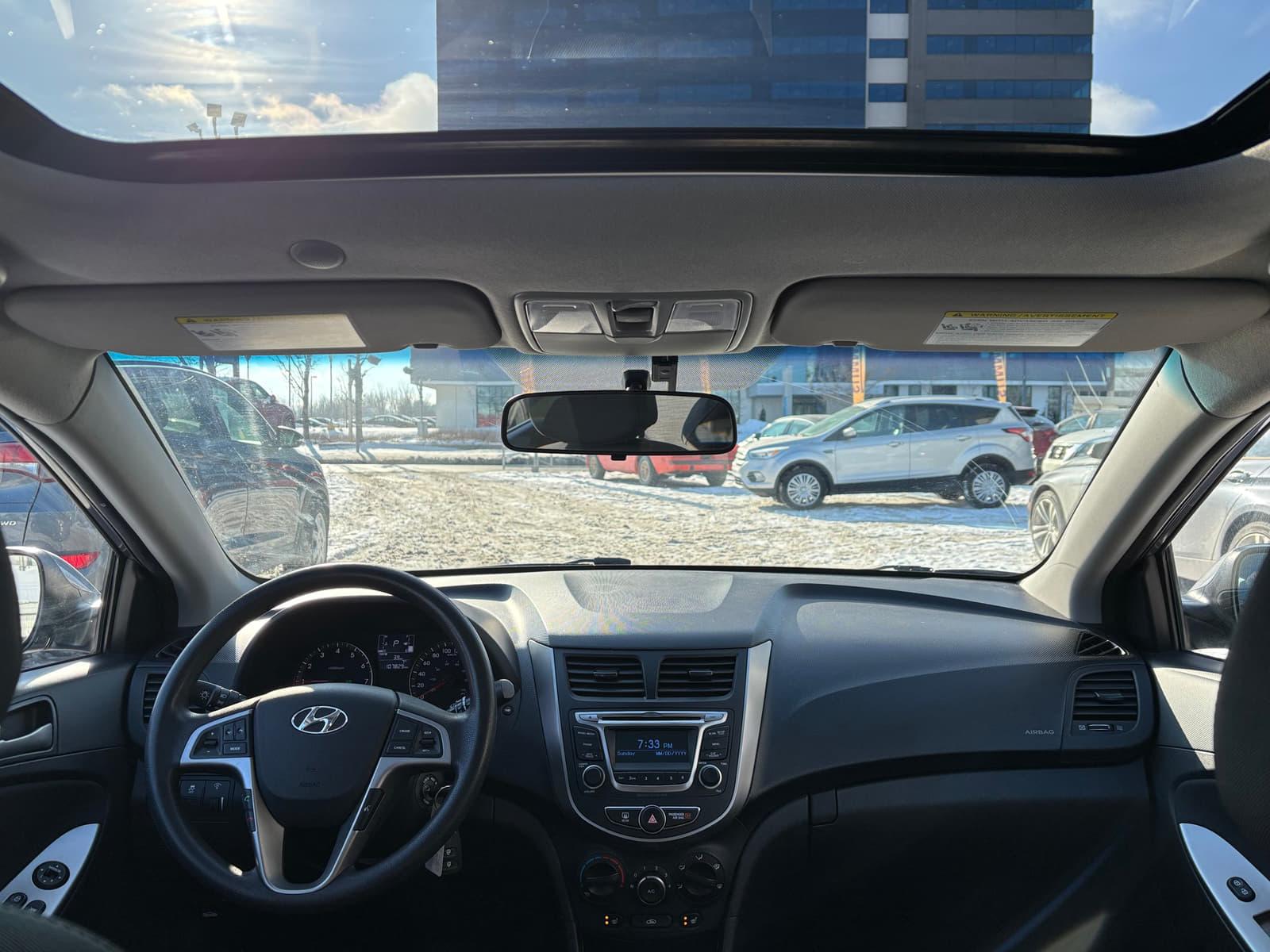 Hyundai Accent 2017 - Image 22