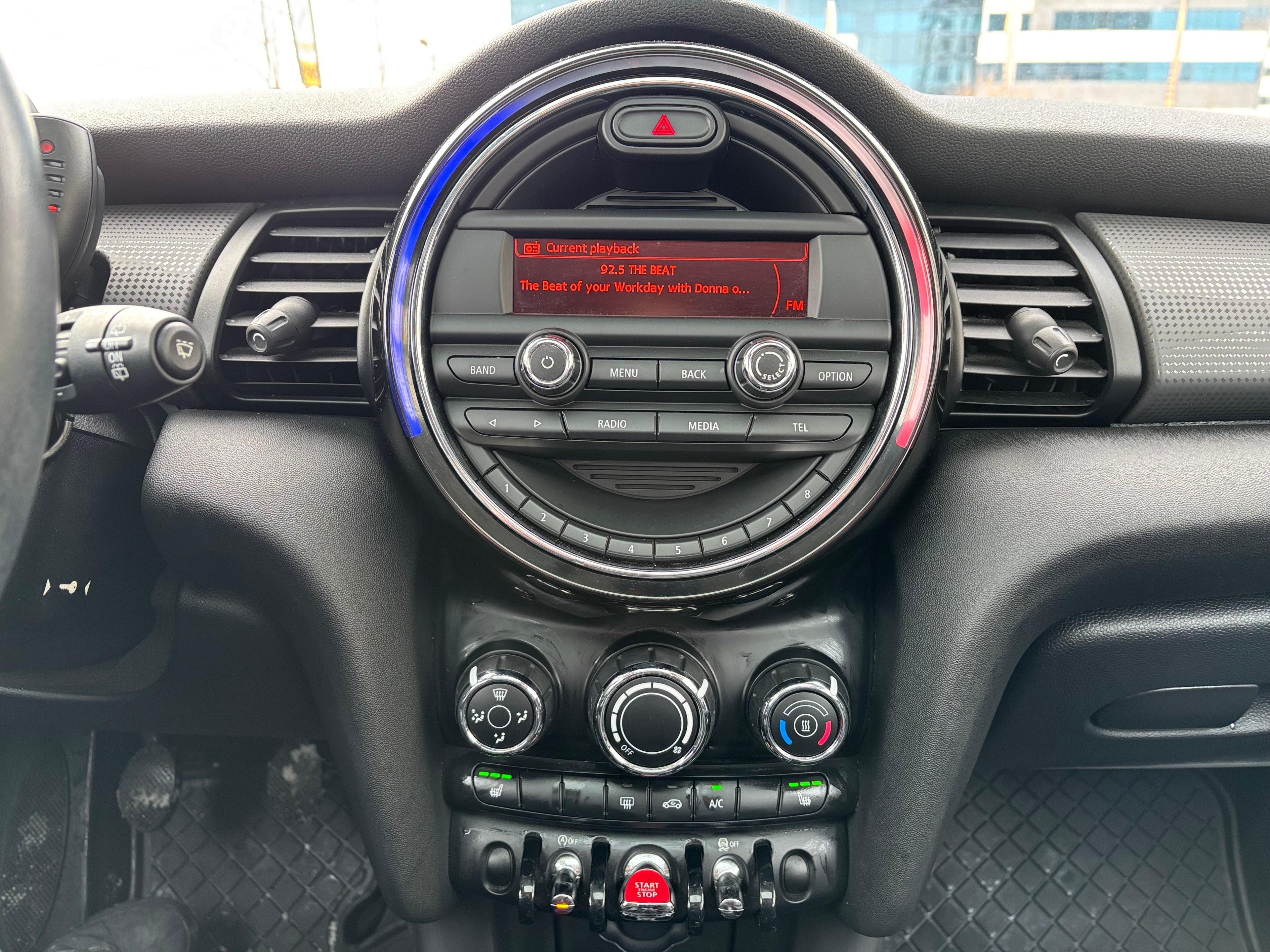 Mini Cooper 2015 - Image 18