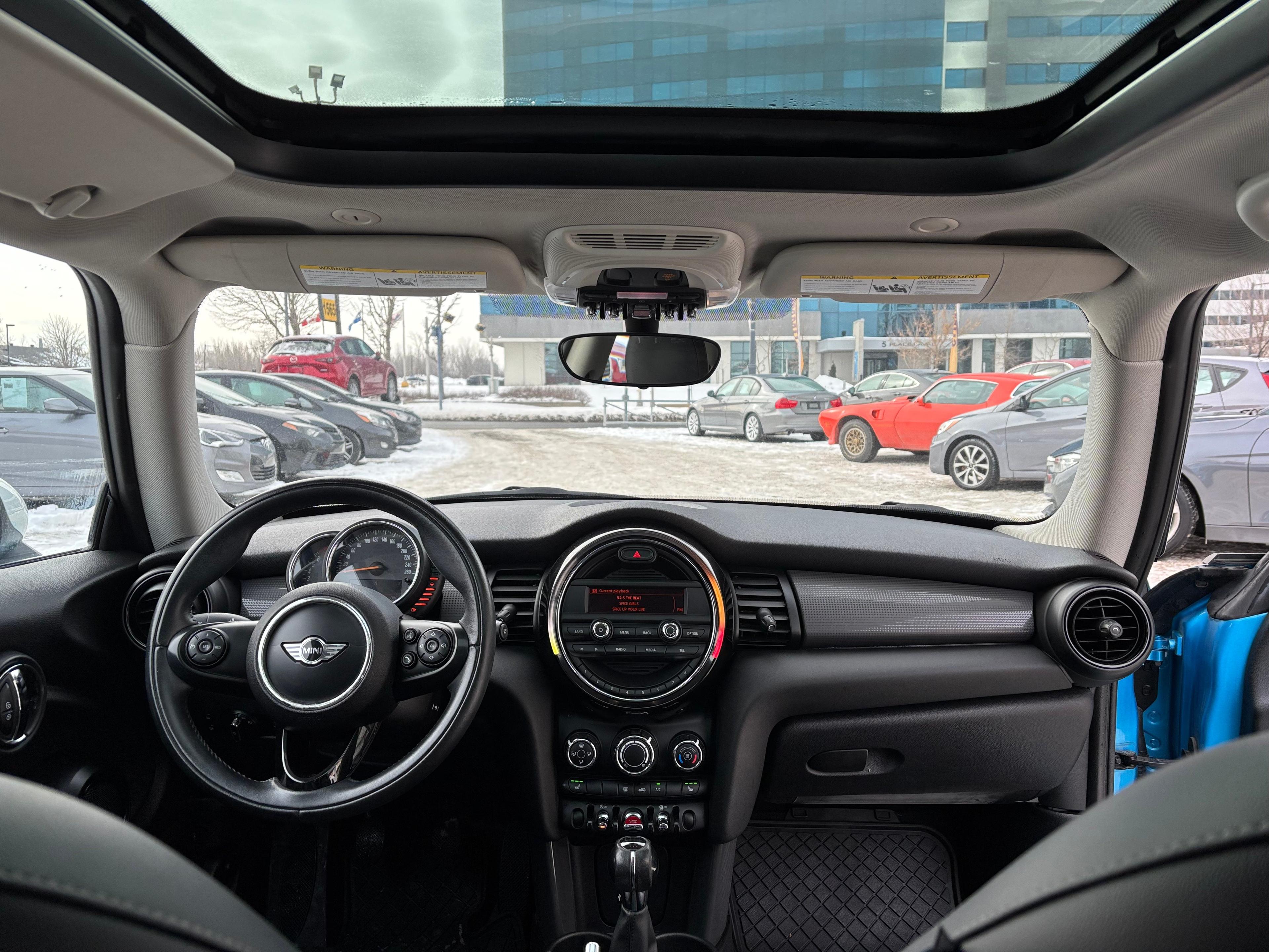 Mini Cooper 2015 - Image 21