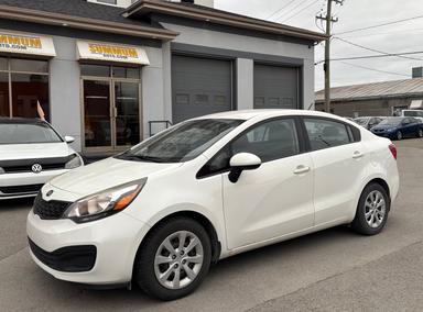Kia Rio 2015 - Thumbnail 2
