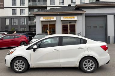 Kia Rio 2015 - Thumbnail 3