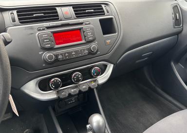 Kia Rio 2015 - Thumbnail 13