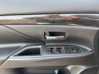 Mitsubishi Outlander 2016 - Thumbnail 11