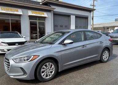 Hyundai Elantra Sedan 2017 - Thumbnail 2