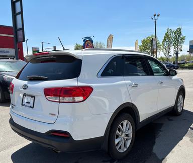 Kia Sorento 2016 - Thumbnail 6