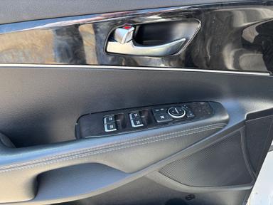 Kia Sorento 2016 - Thumbnail 11