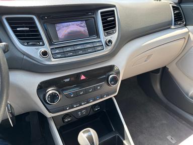 Hyundai Tucson 2017 - Thumbnail 14