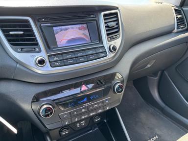 Hyundai Tucson 2017 - Thumbnail 15