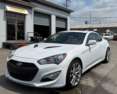 Hyundai Genesis Coupe 2016 - Thumbnail 1