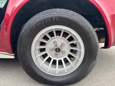 Chevrolet Corvette 1975 - Thumbnail 11