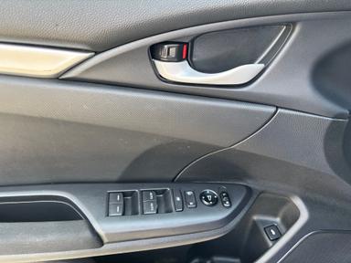 Honda Civic 2019 - Thumbnail 11
