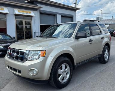 Ford Escape 2011 - Thumbnail 2