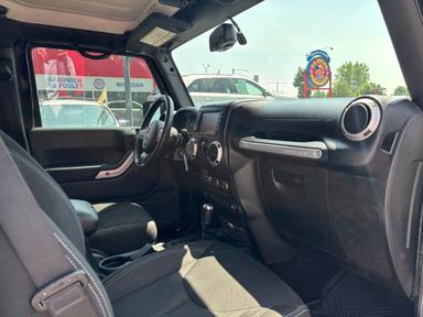 Jeep Wrangler 2016 - Thumbnail 19