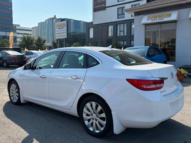 Buick Verano 2013 - Thumbnail 4