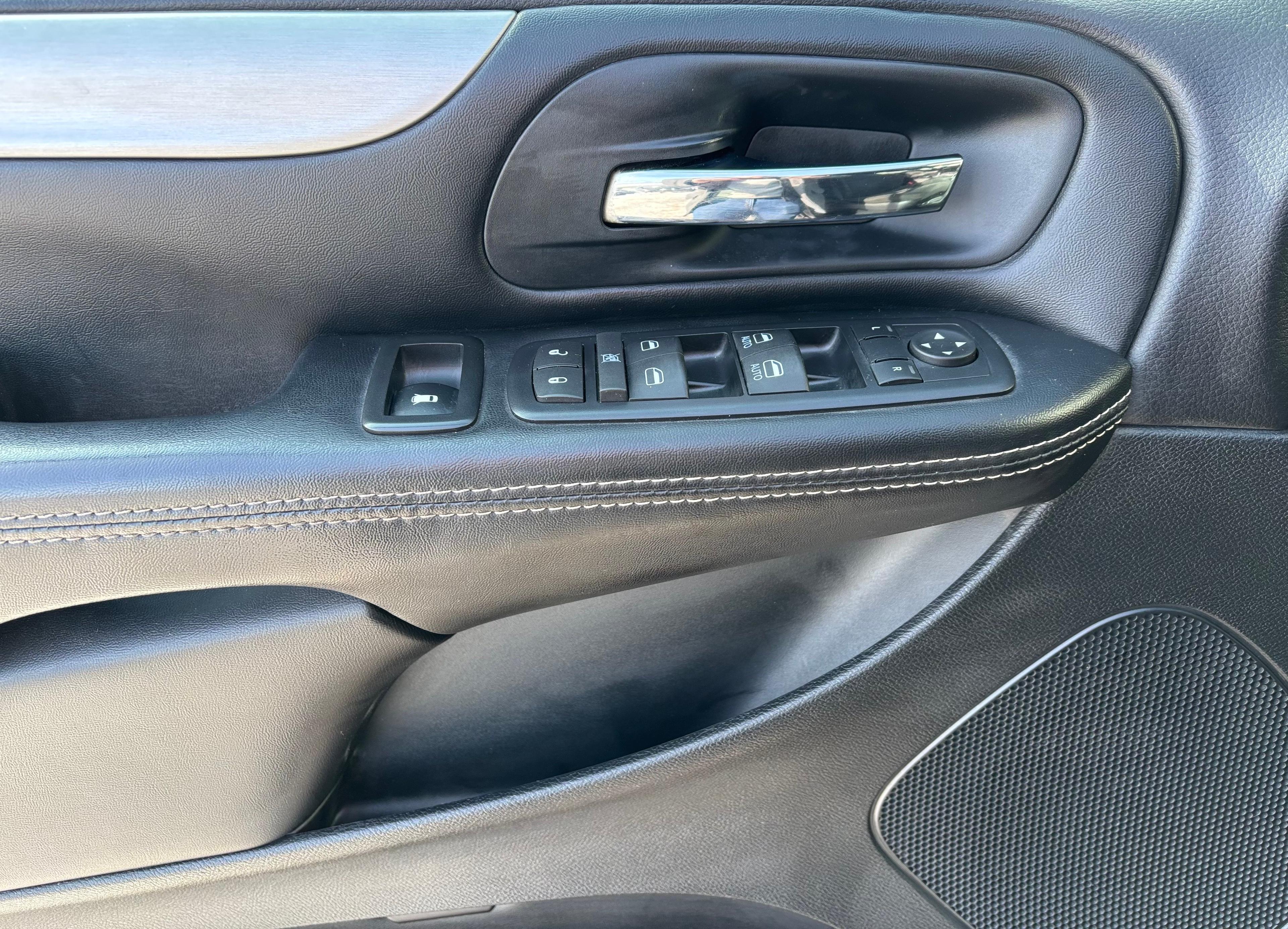 Dodge Grand Caravan 2016 - Image 12