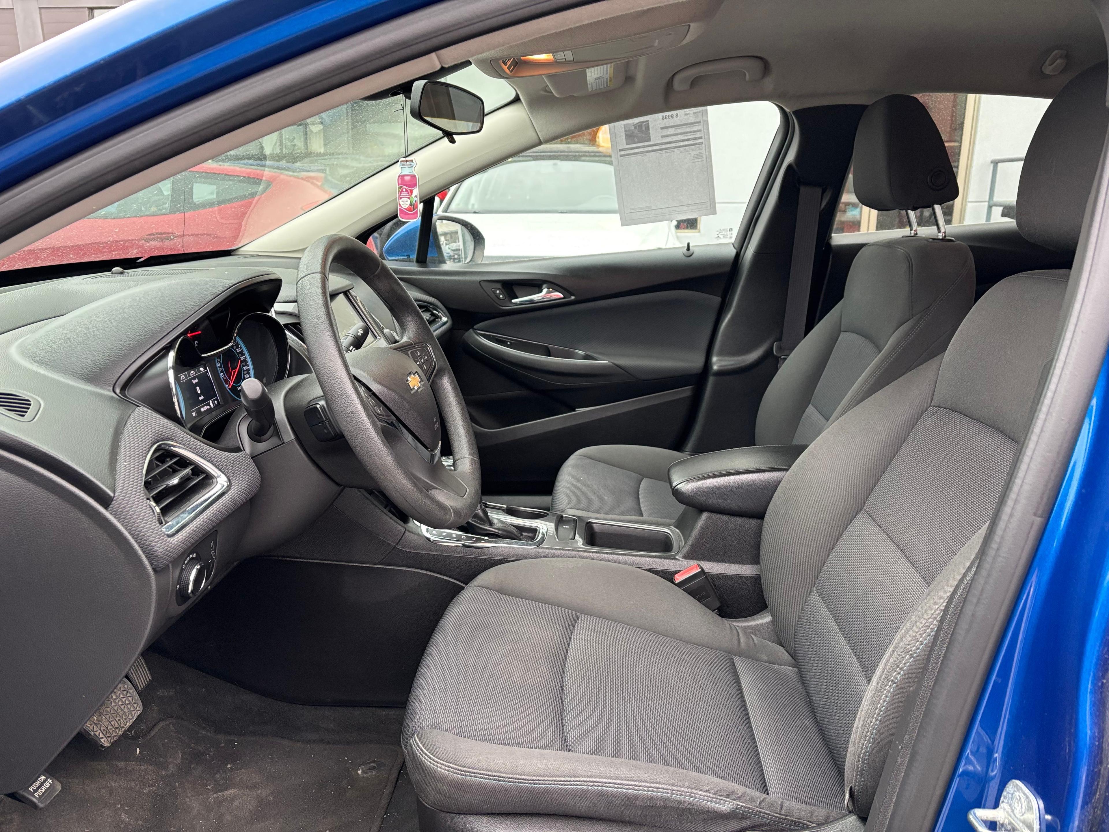 Chevrolet Cruze 2016 - Image 11