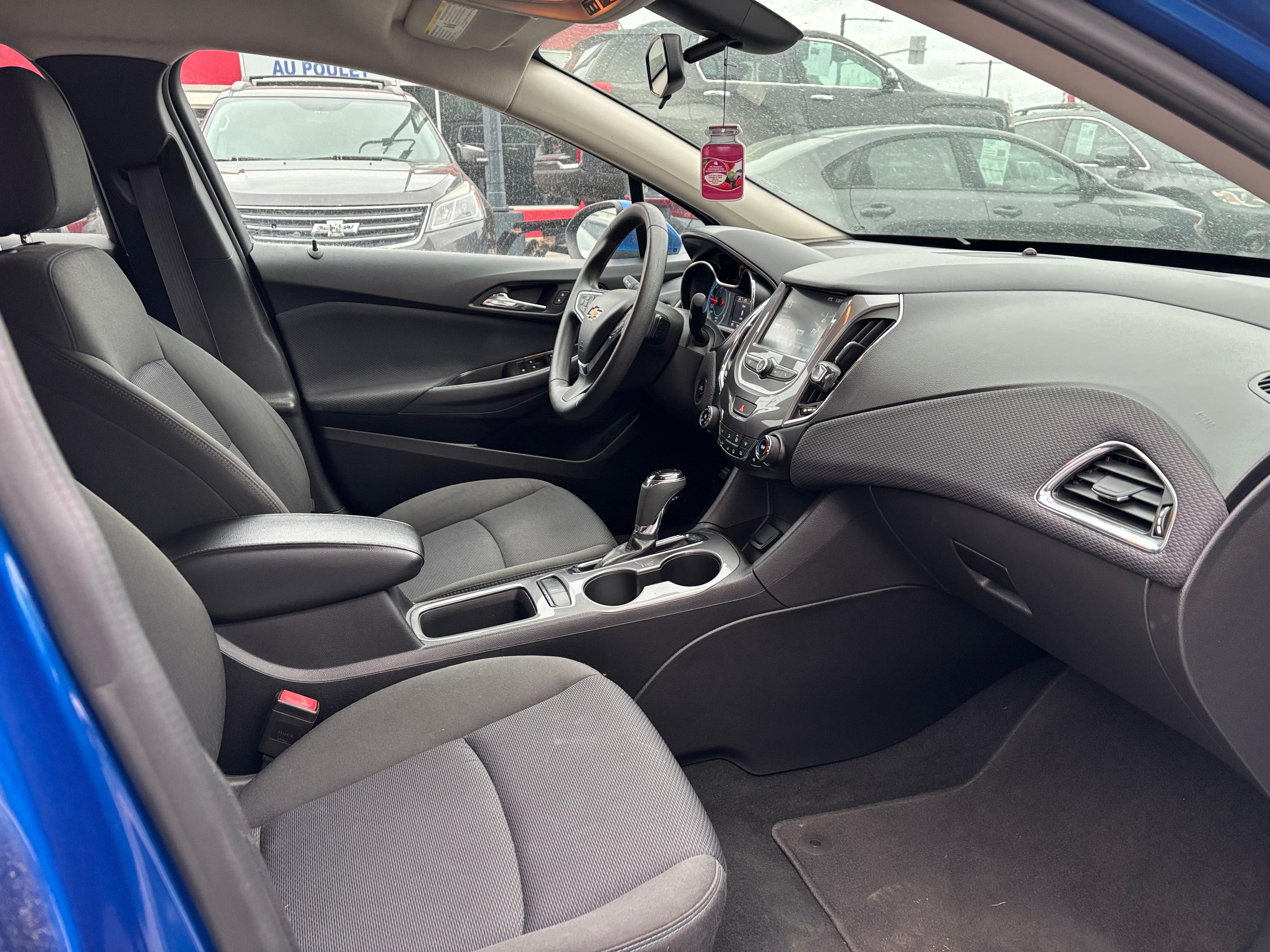 Chevrolet Cruze 2016 - Image 16