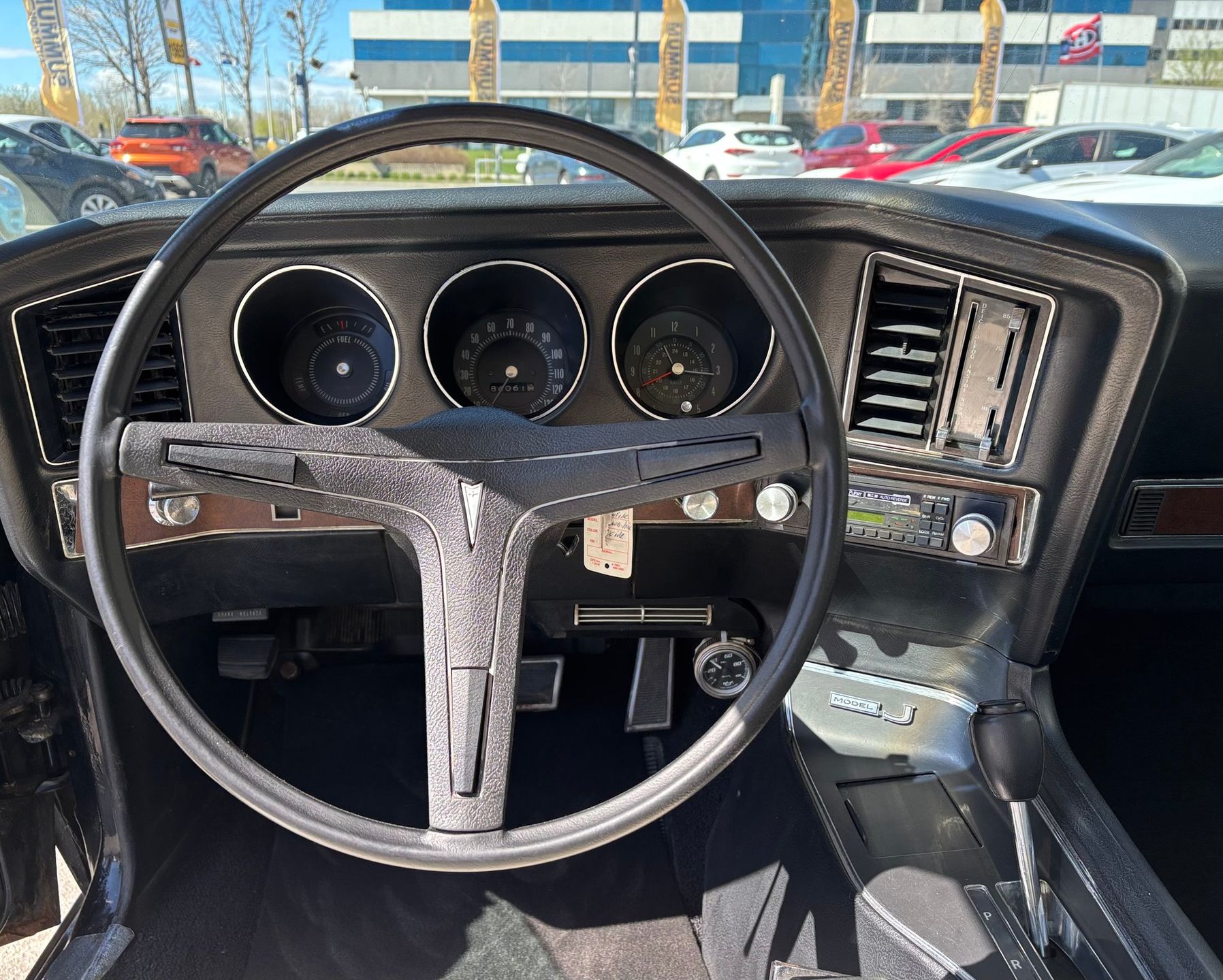 Pontiac Grand Prix 1971 - Image 32