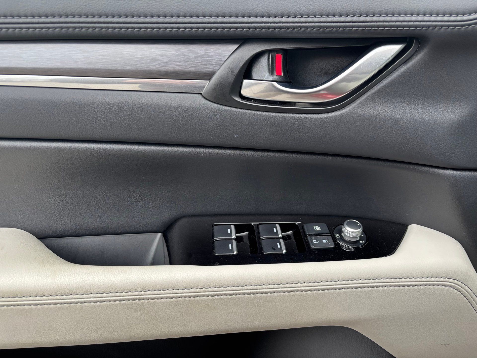 Mazda CX-5 2025 - Thumbnail 12