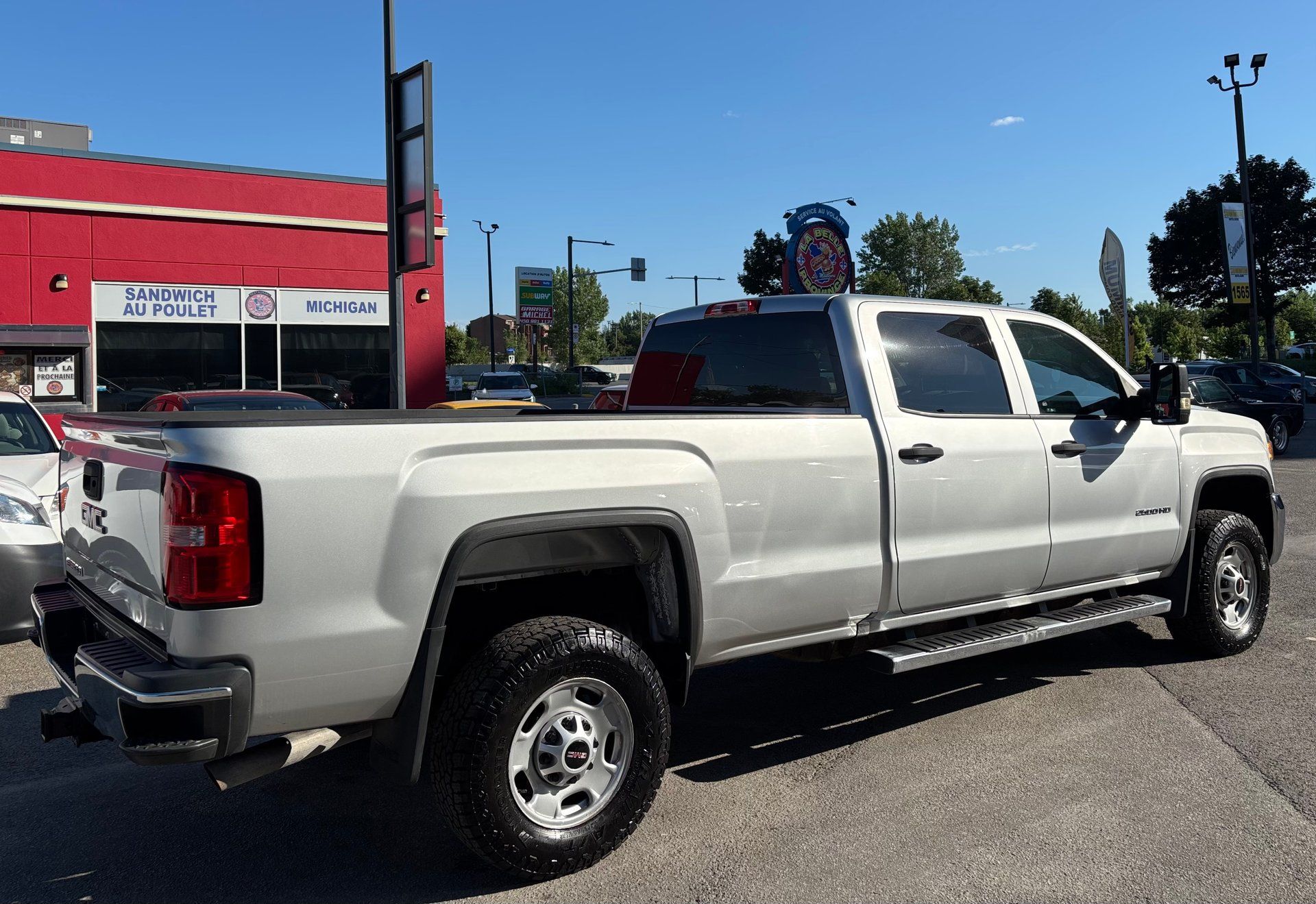 GMC Sierra 2500HD 2017 - Thumbnail 8