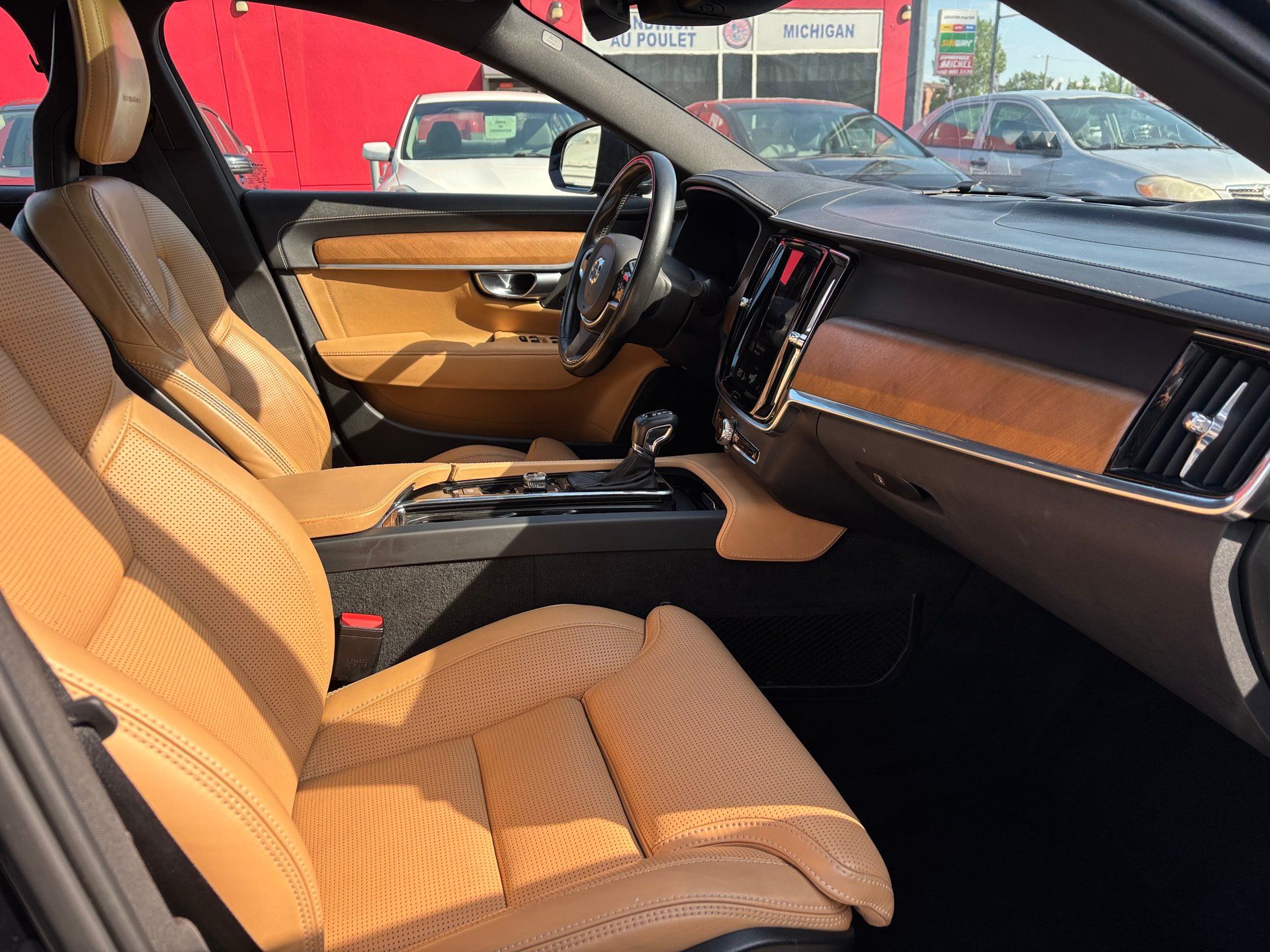 Volvo S90 2017 - Thumbnail 23