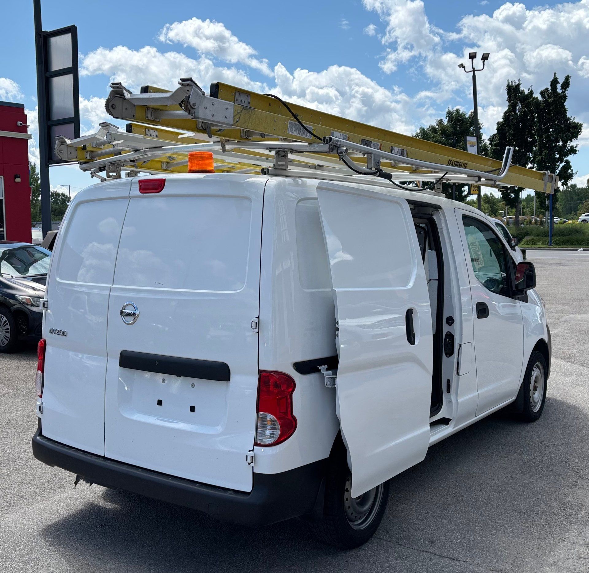 Nissan NV200 2021 - Thumbnail 6