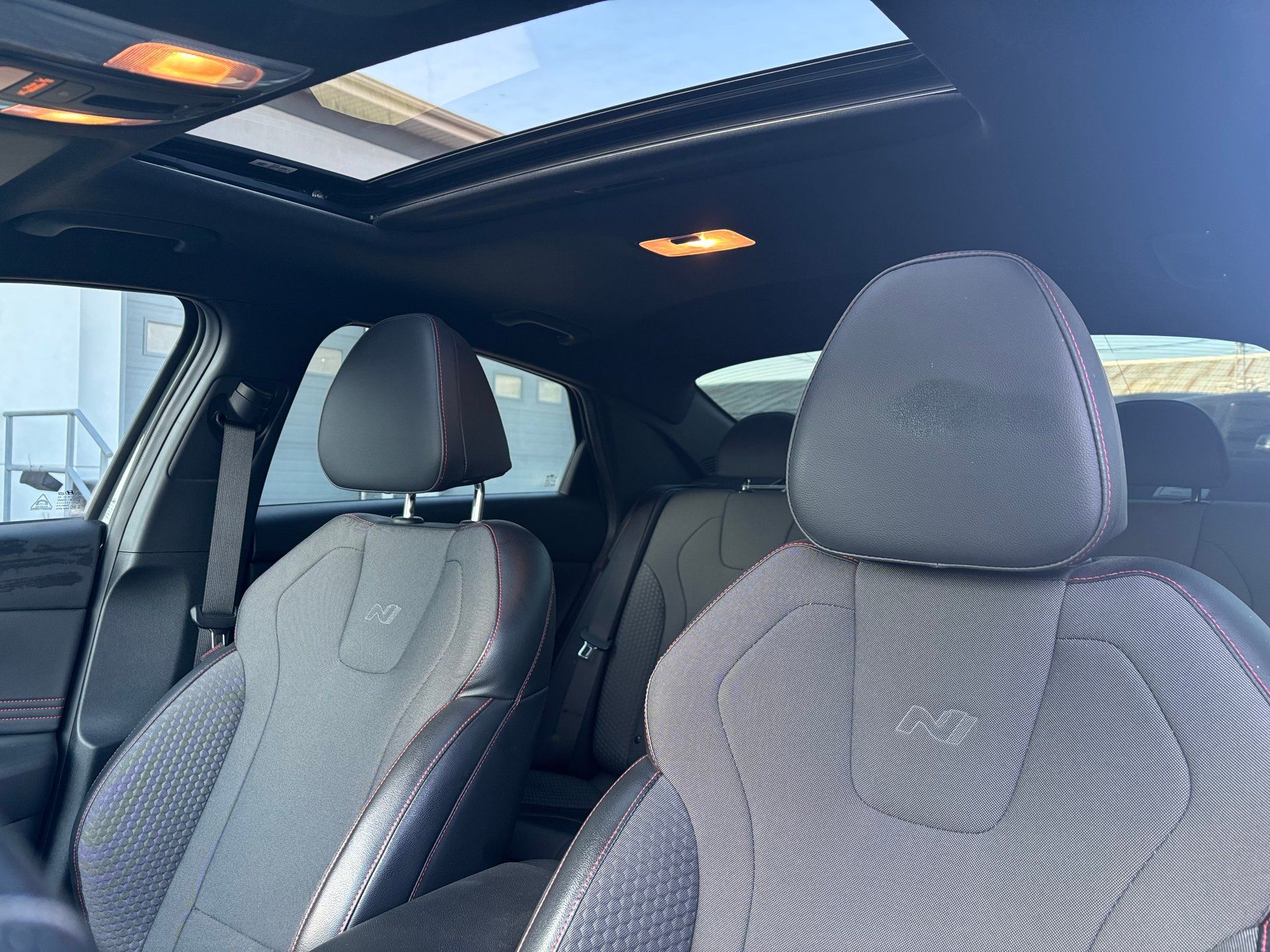 Hyundai Elantra 2024 - Thumbnail 14