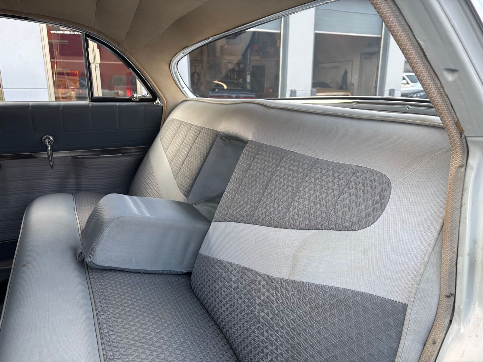 Chrysler New Yorker 1955 - Image 13