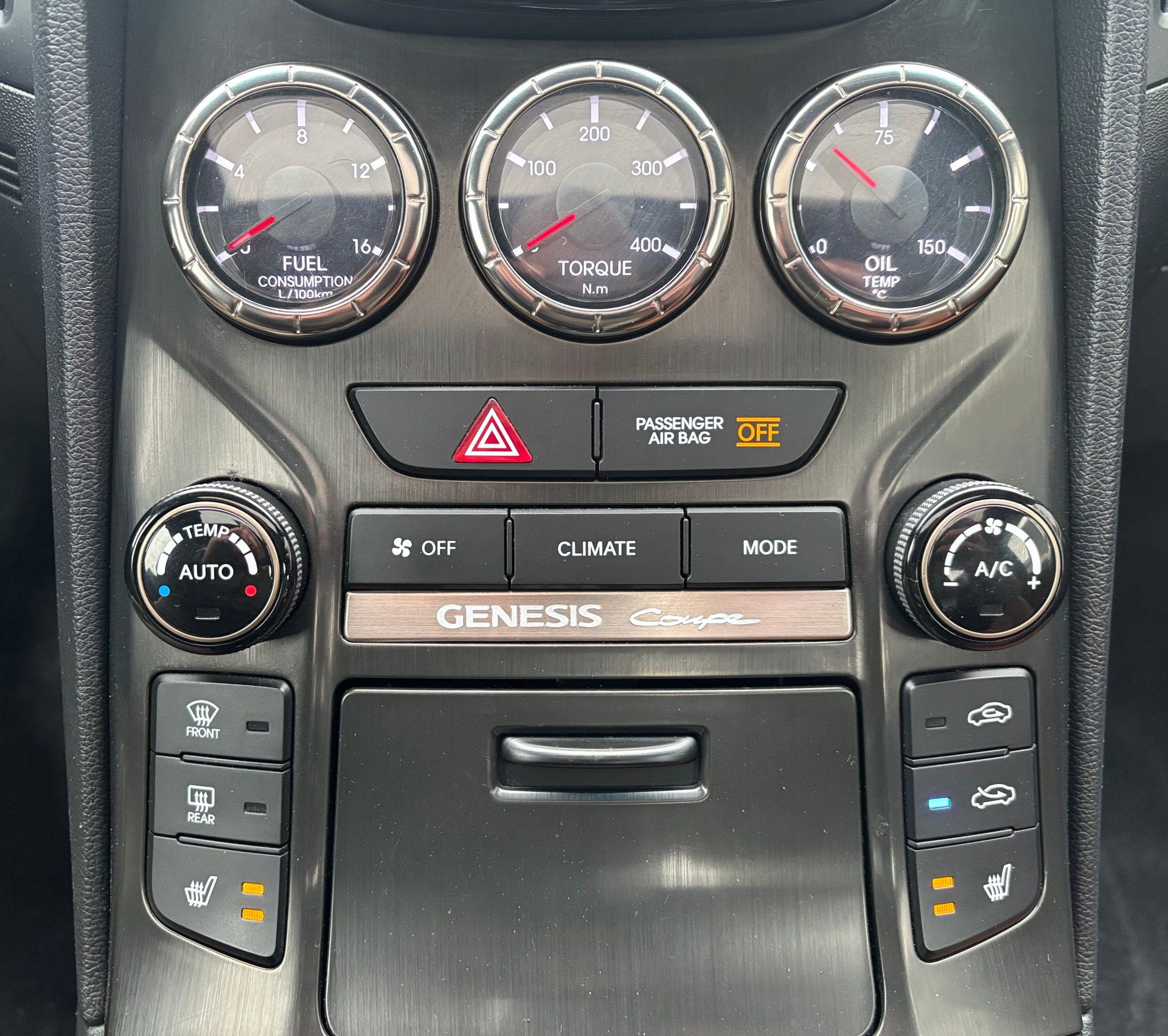 Hyundai Genesis Coupe 2016 - Image 21