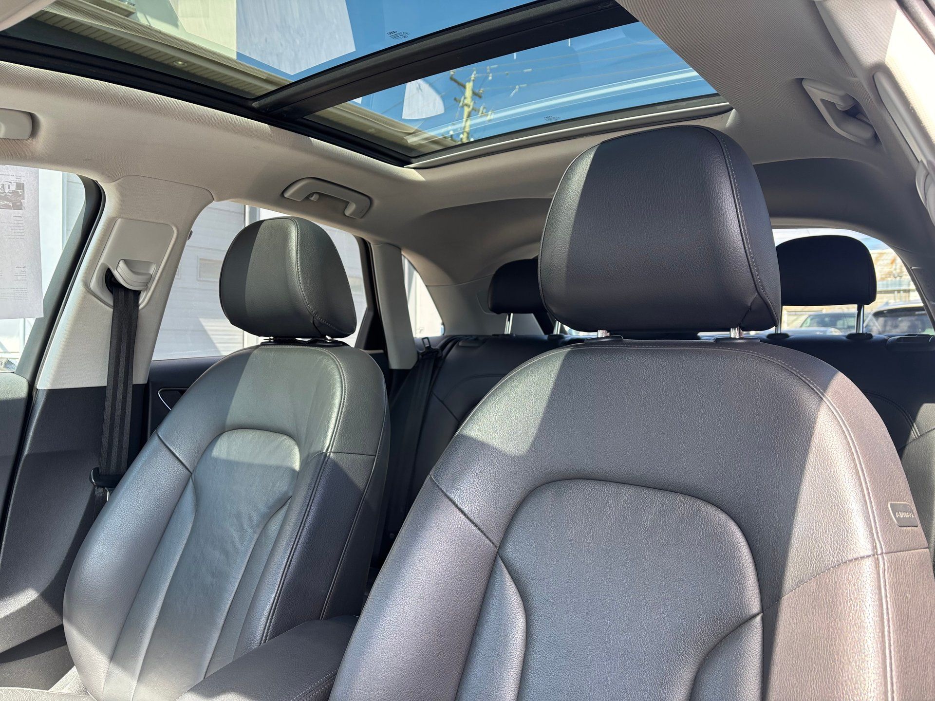 Audi Q3 2016 - Image 12