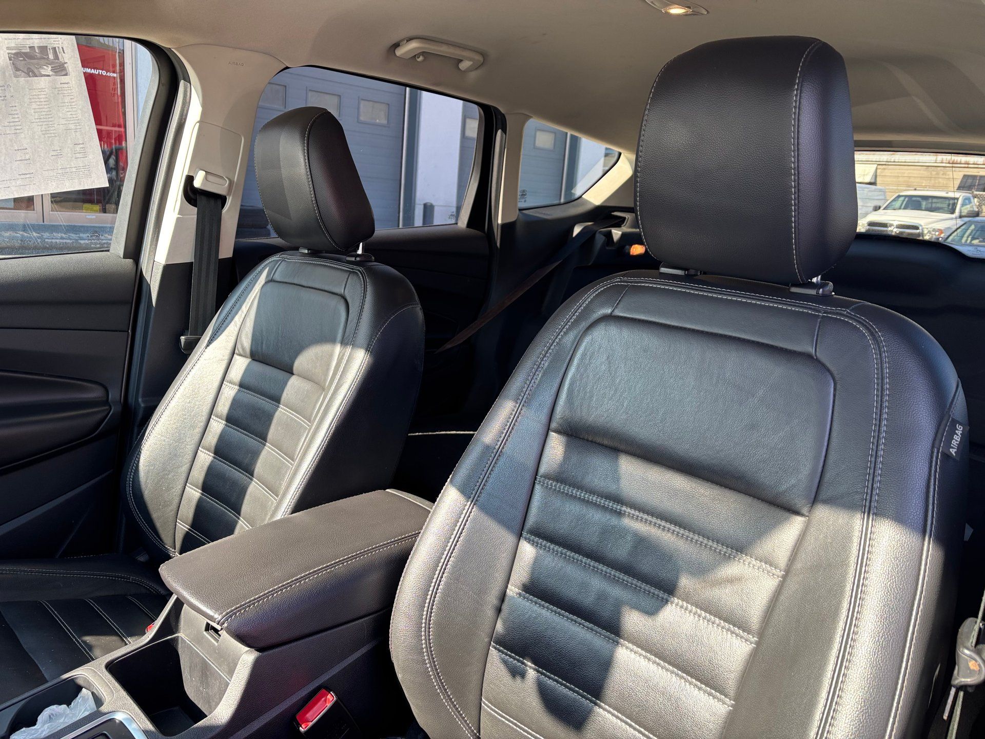 Ford Escape 2018 - Image 13