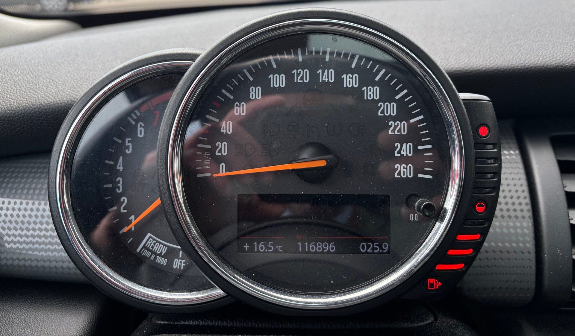 Mini Cooper 2015 - Image 17