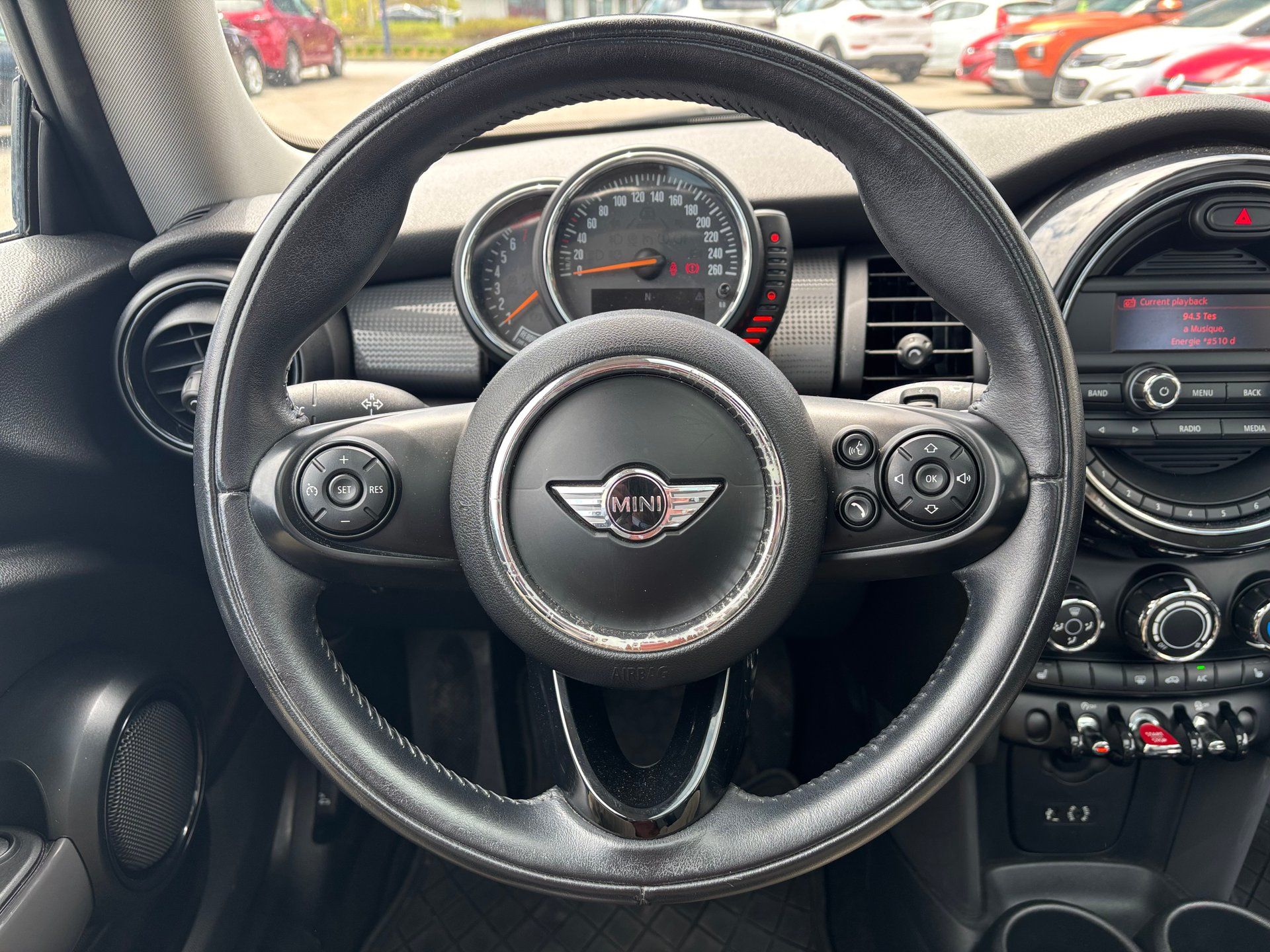 Mini Cooper 2015 - Image 18