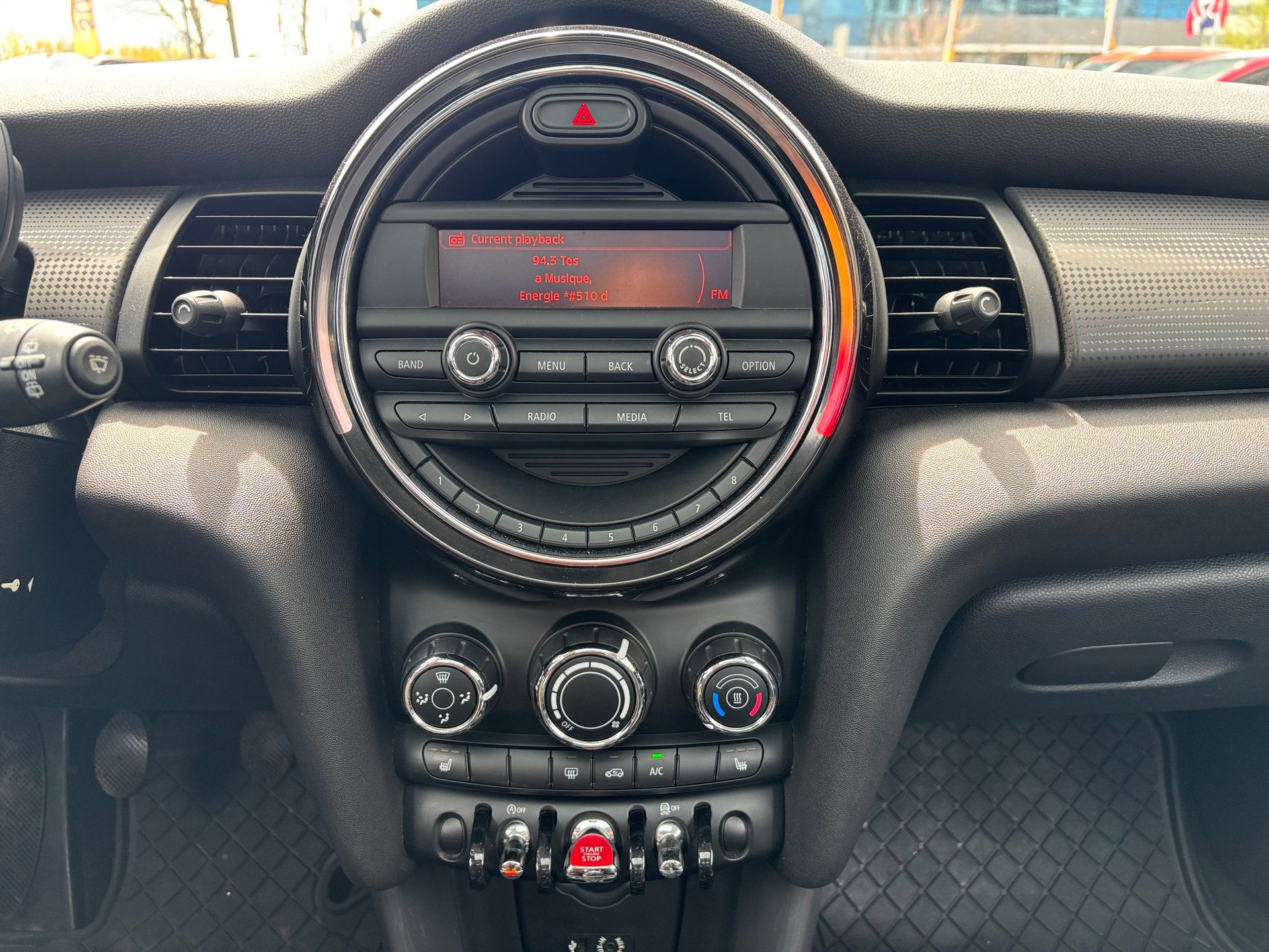 Mini Cooper 2015 - Image 20