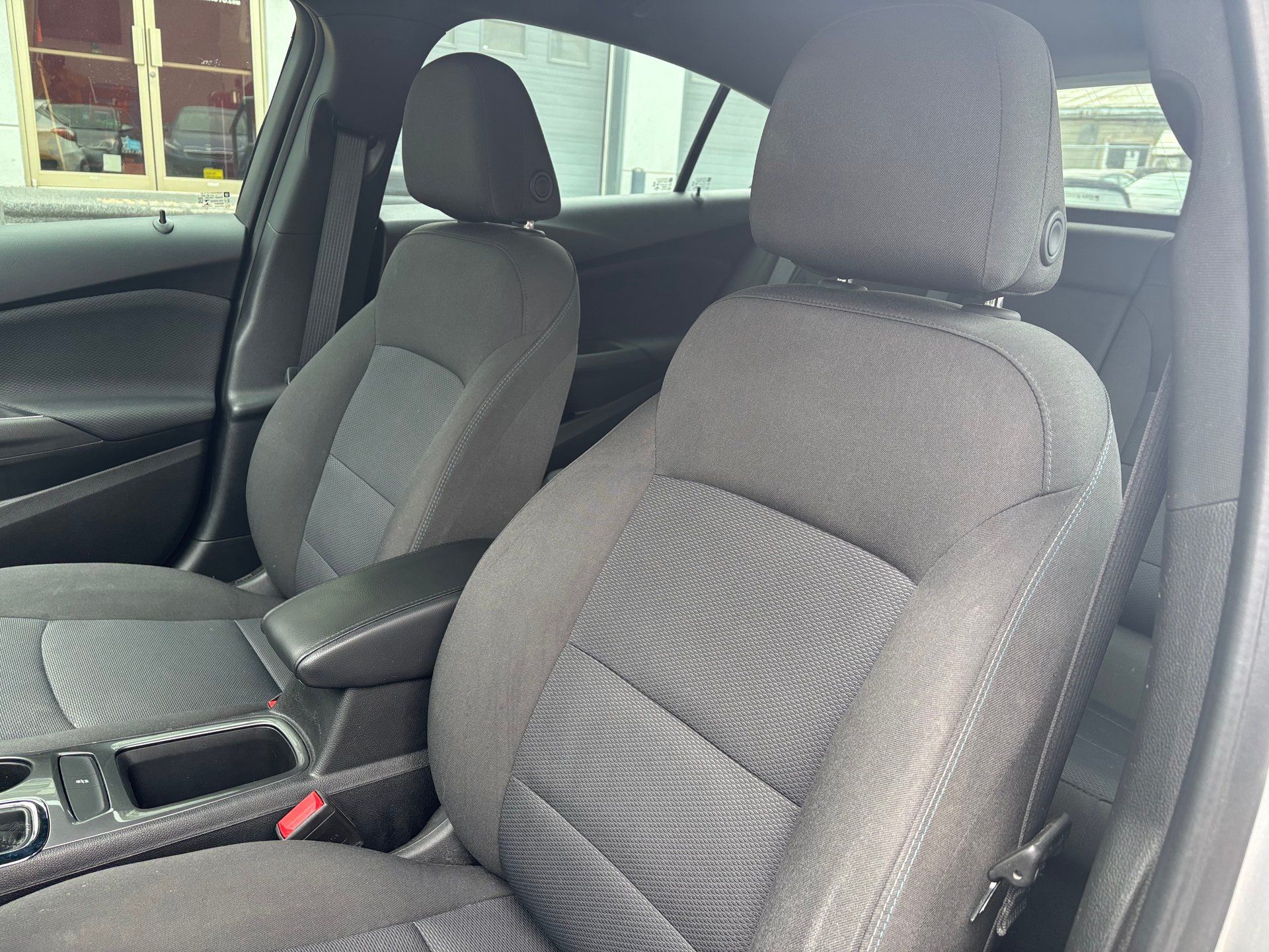 Chevrolet Cruze 2018 - Image 15