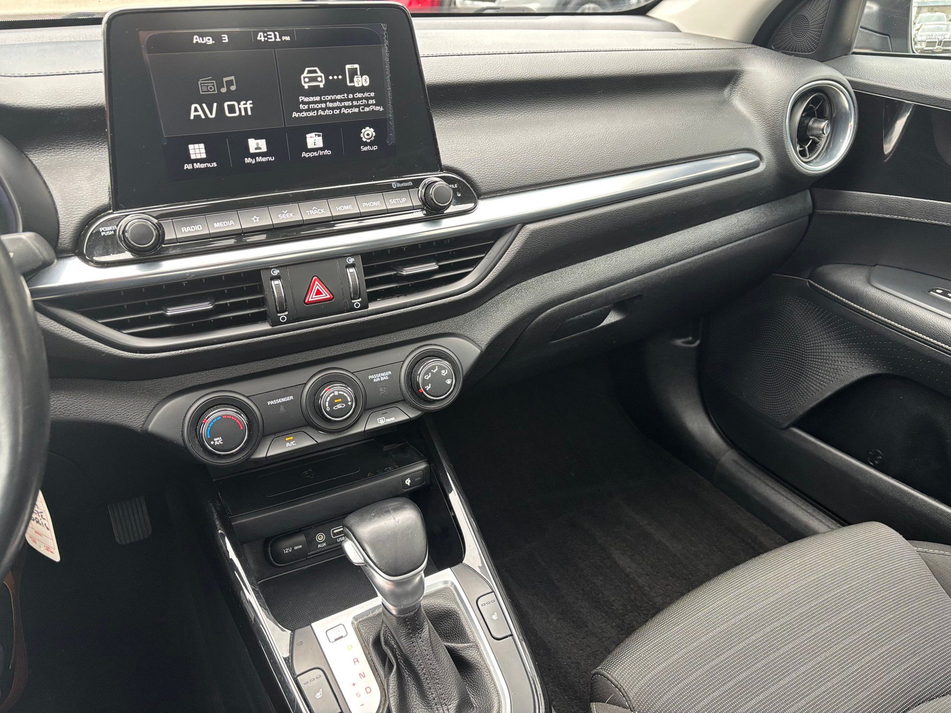 Kia Forte 2021 - Image 17