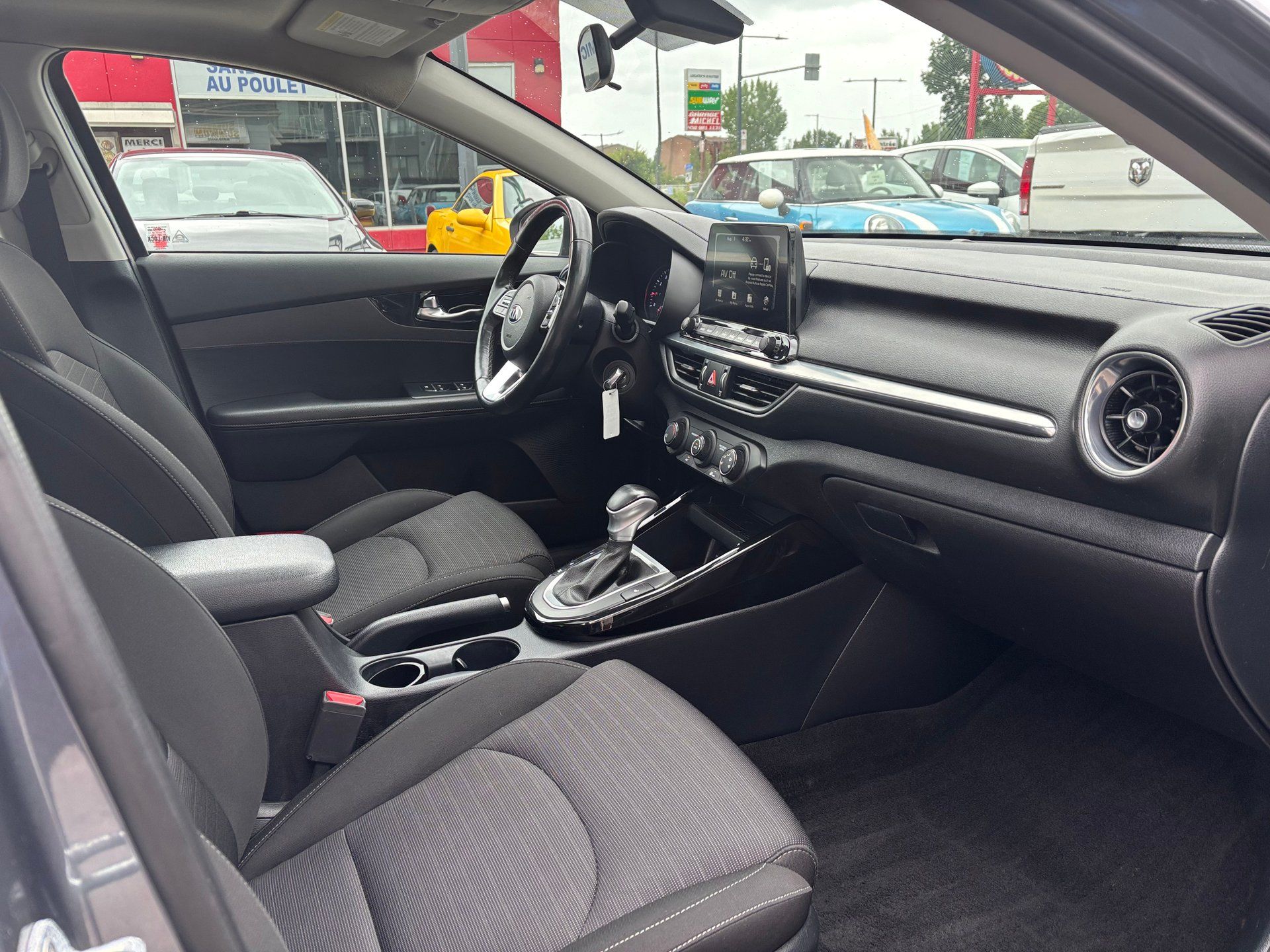Kia Forte 2021 - Image 20