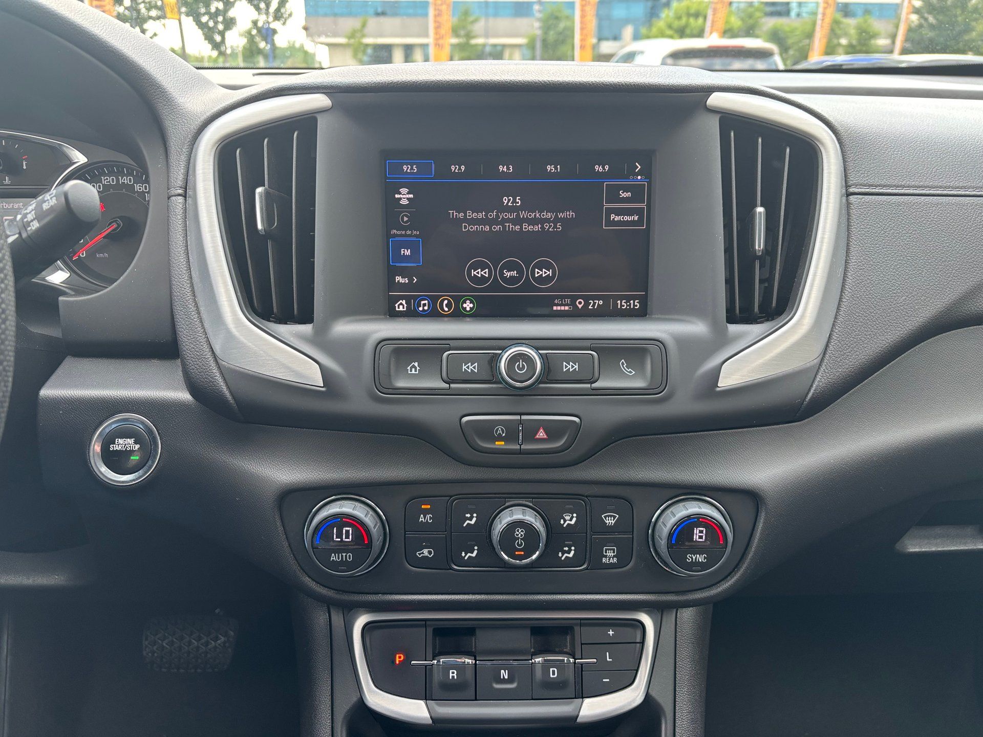 GMC Terrain 2023 - Image 20
