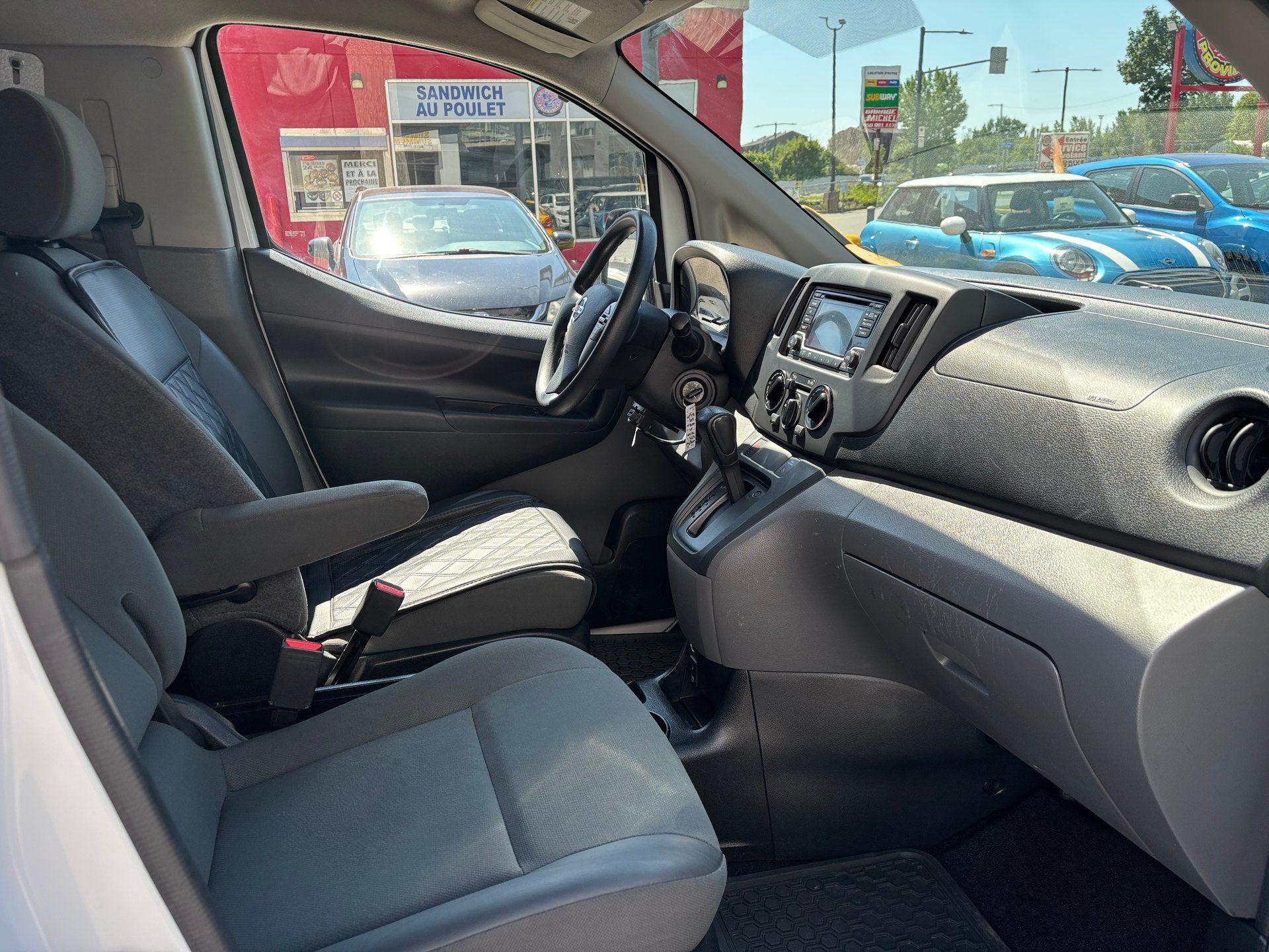 Nissan NV200 2019 - Image 16