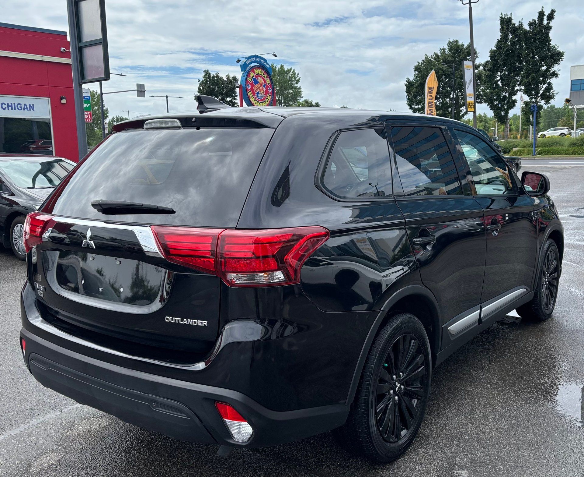 Mitsubishi Outlander 2019 - Image 6