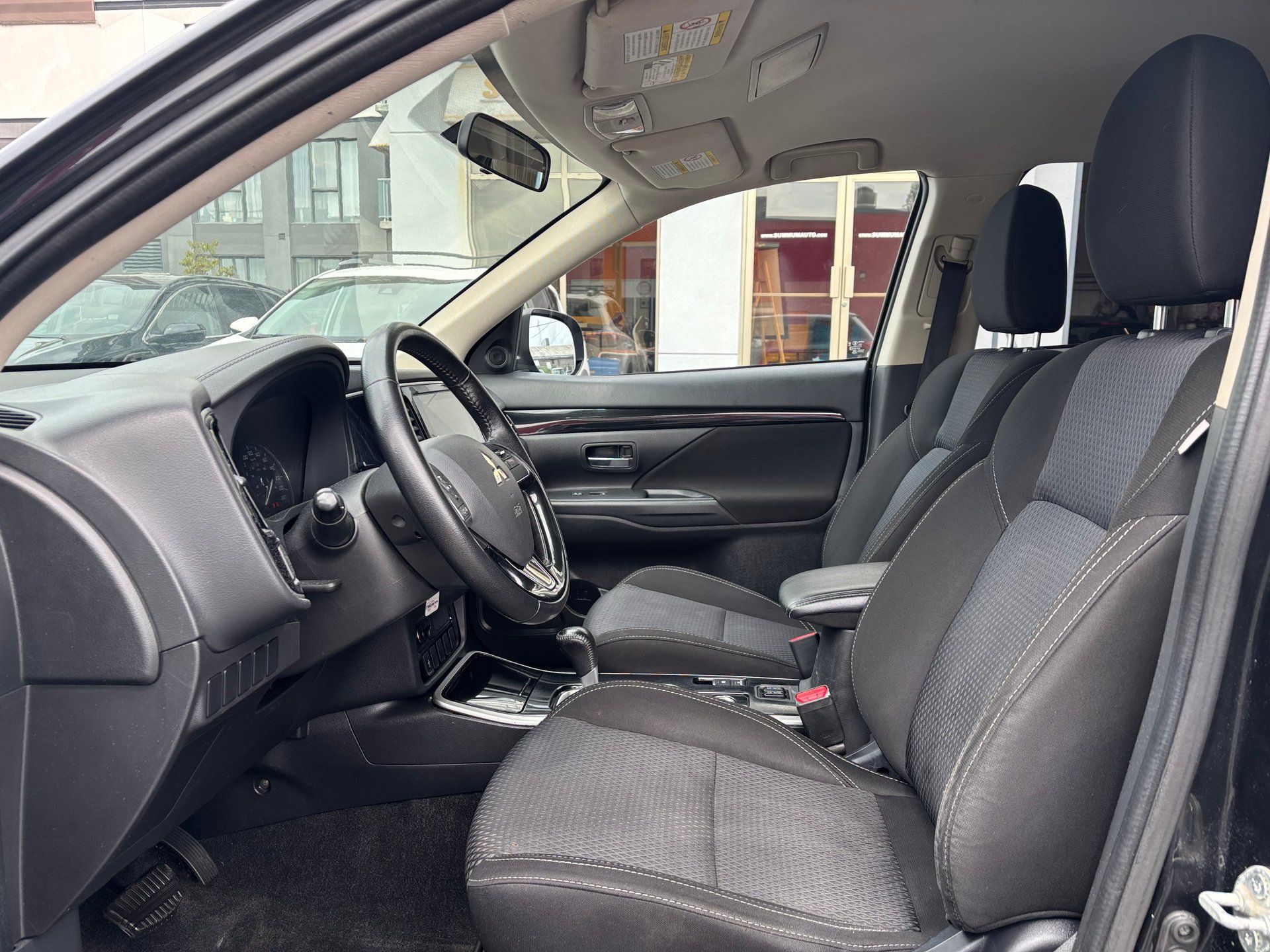 Mitsubishi Outlander 2019 - Image 13