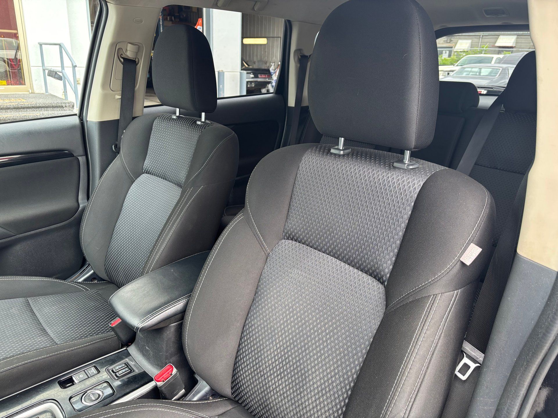 Mitsubishi Outlander 2019 - Image 15