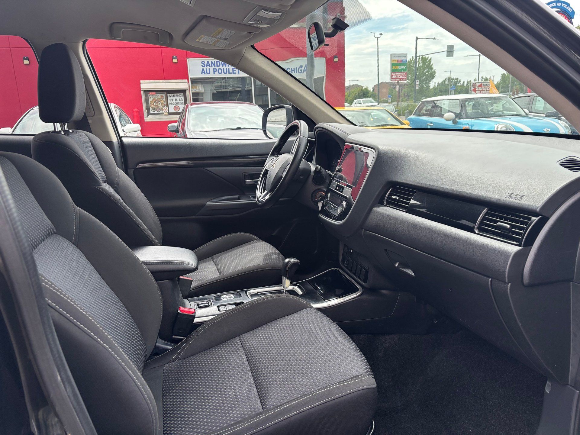Mitsubishi Outlander 2019 - Image 20