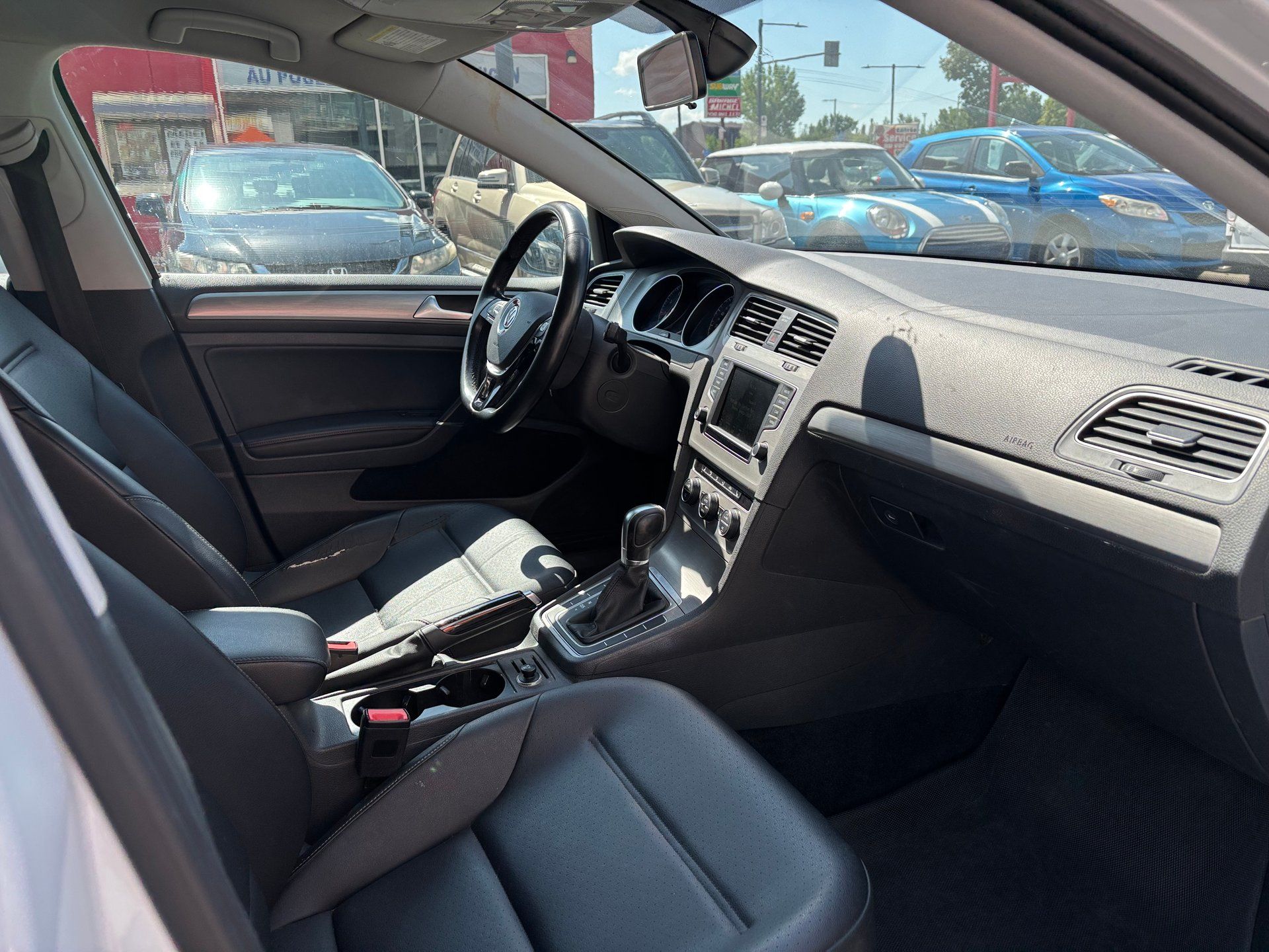 Volkswagen Golf 2016 - Image 16