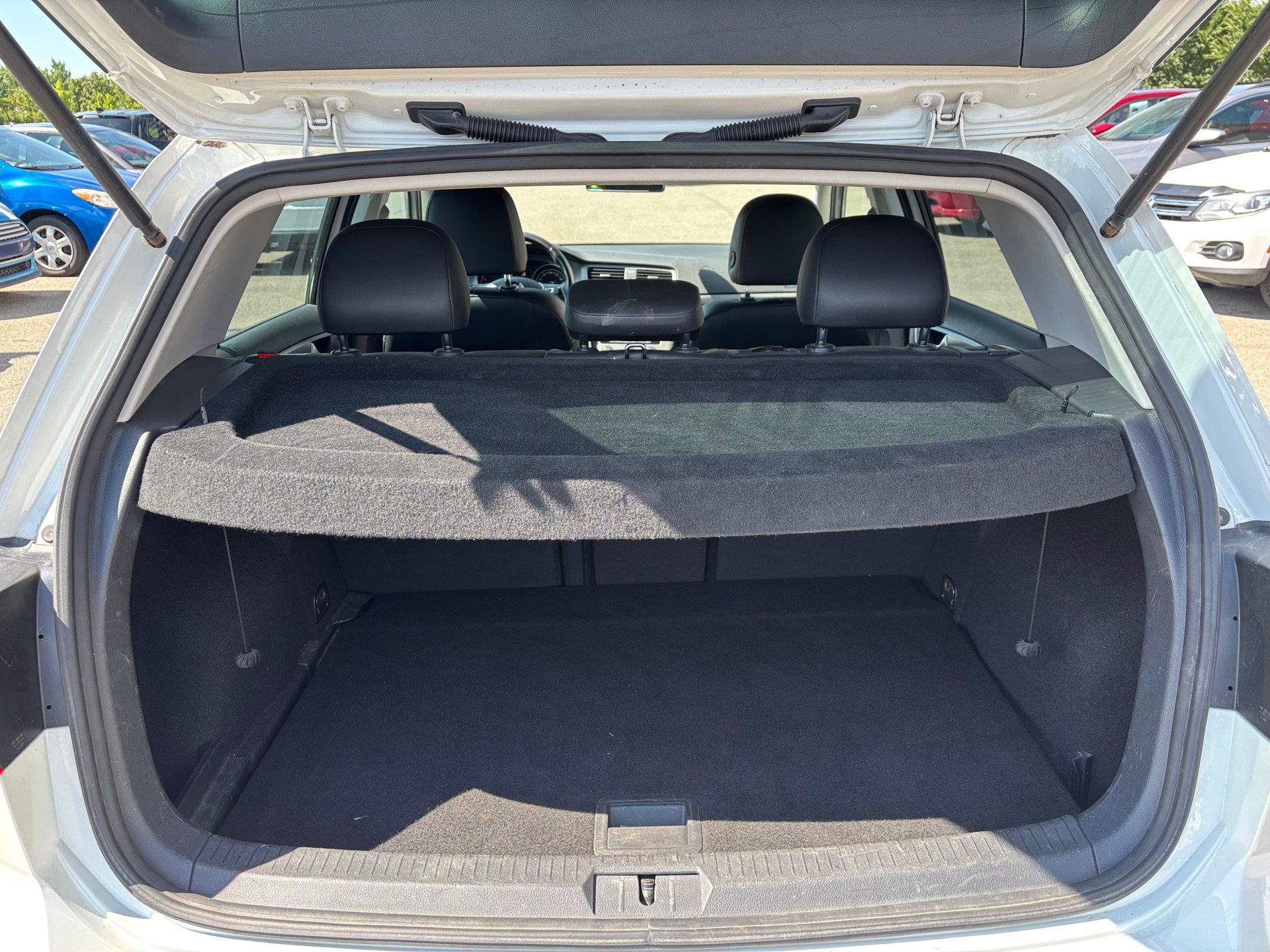 Volkswagen Golf 2016 - Image 19