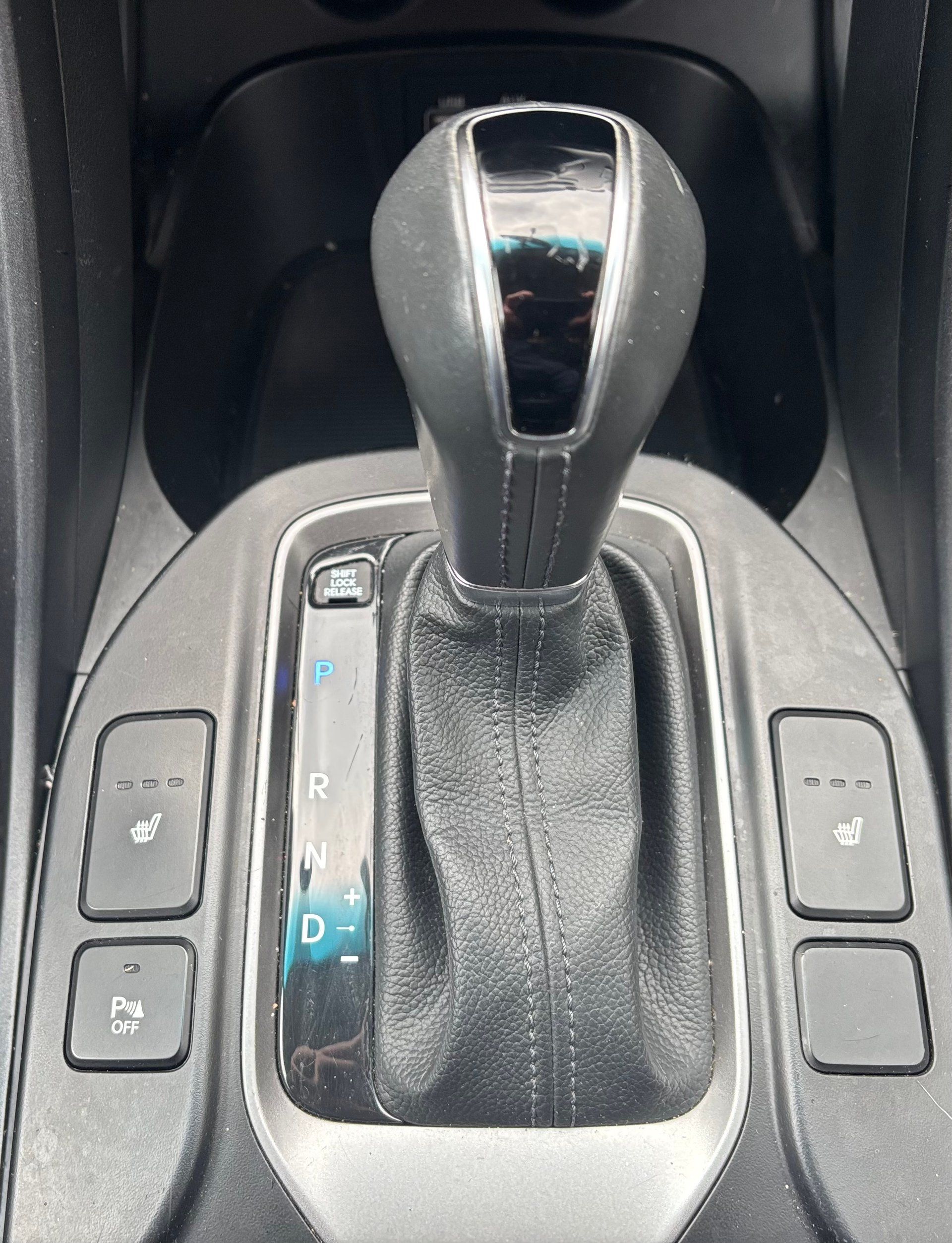 Hyundai Santa Fe Sport 2017 - Image 16
