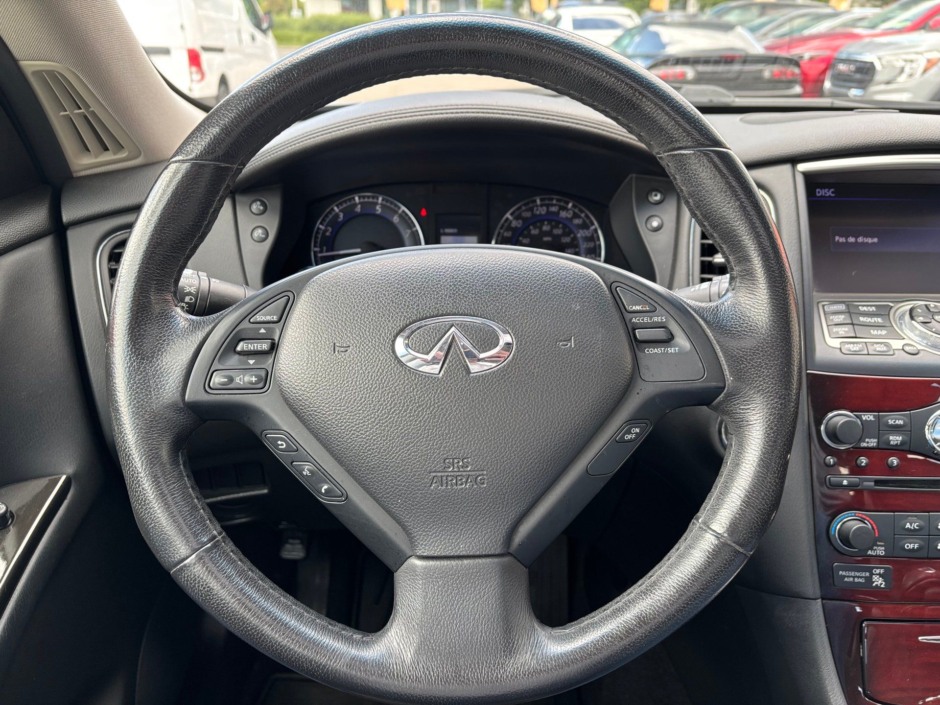 INFINITI QX50 2017 - Image 17